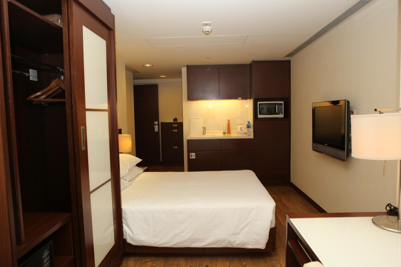 218 Aparthotel 3*
